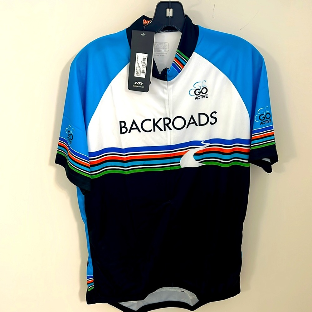 Garneau cycling sport fit jersey.  New with tags and bag.  Size Xl